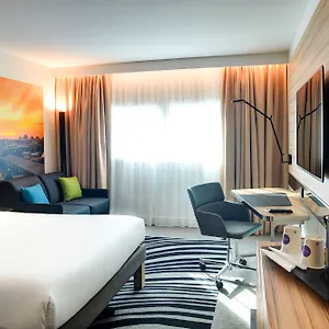 Novotel 14 Porte D'orleans Szálloda