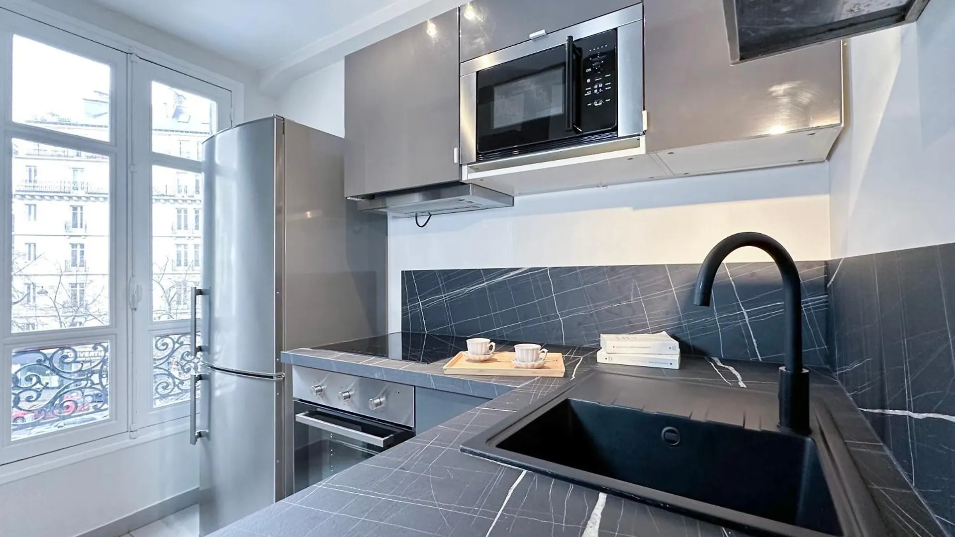 Apartment Champs - Elysees Finest Flat Paris